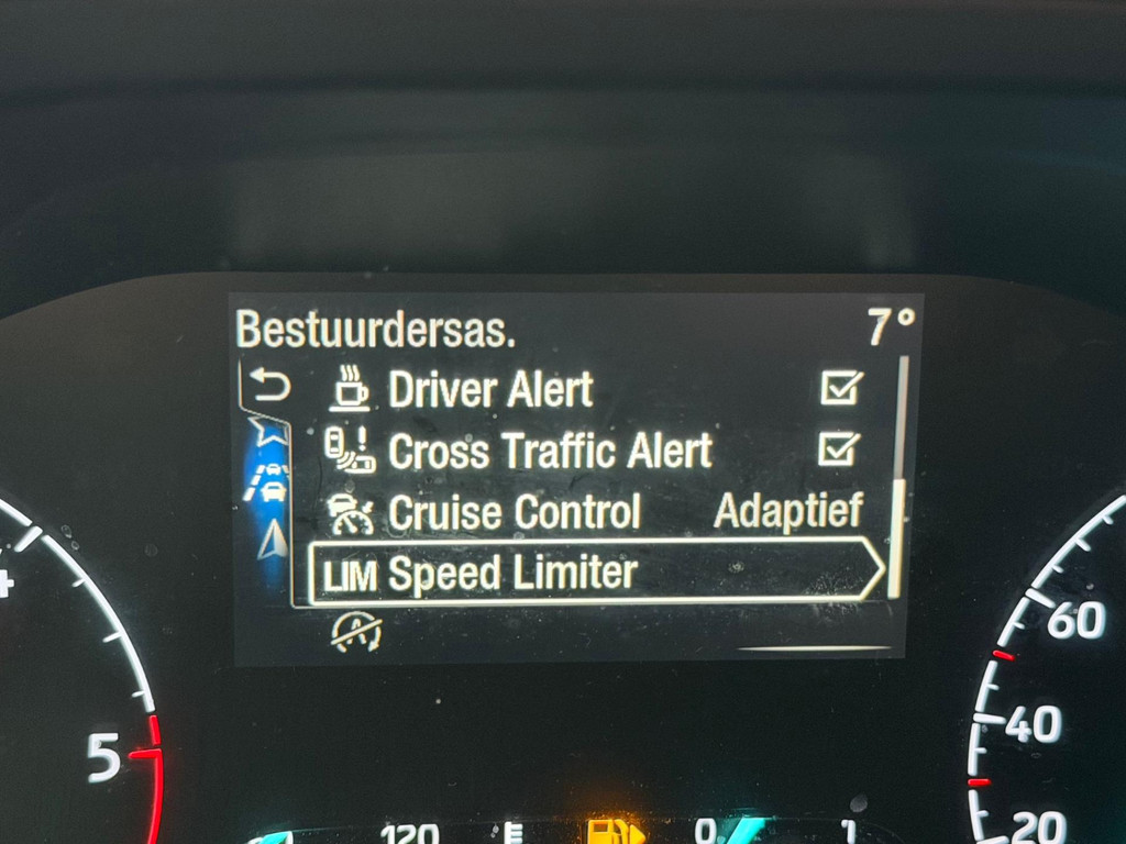 Ford TRANSIT CONNECT 1.5 EcoBlue L2 Trend 120 PK Automaat / BOM VOL / 3 zits 18