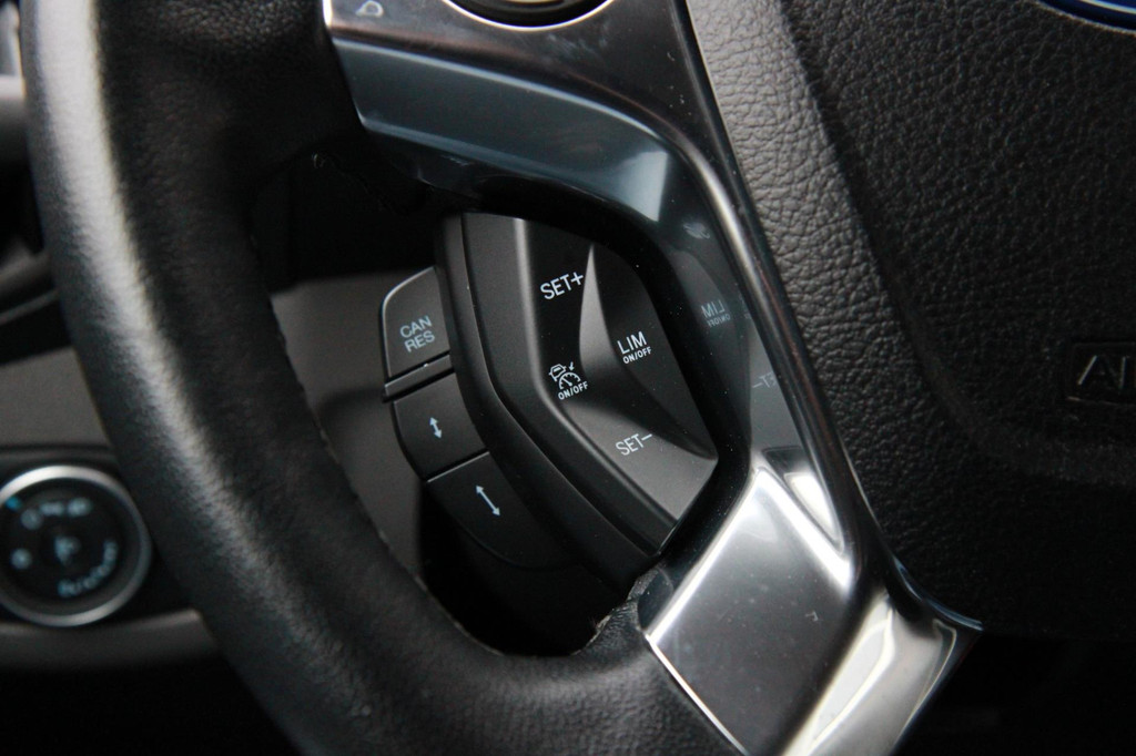 Ford TRANSIT CONNECT 1.5 EcoBlue L2 Trend 120PK Automaat / Camera / Trekhaak / 3 zits 18