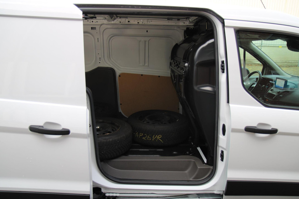 Ford TRANSIT CONNECT 1.5 EcoBlue L2 Trend 120PK Automaat / Camera / Trekhaak / 3 zits 7