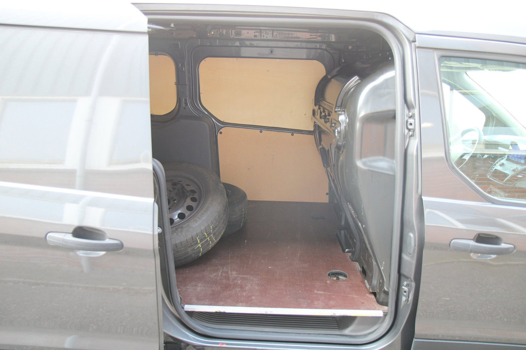 Ford TRANSIT CONNECT 1.5 EcoBlue L2 Trend / Camera / Trekhaak / Sync 3 / 3 zits 8