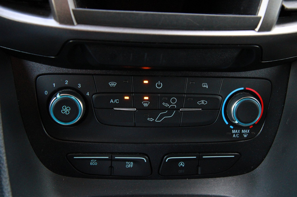 Ford TRANSIT CONNECT 1.5 EcoBlue L2 Trend / Camera / sync 3 / Verwarmde voorruit 20