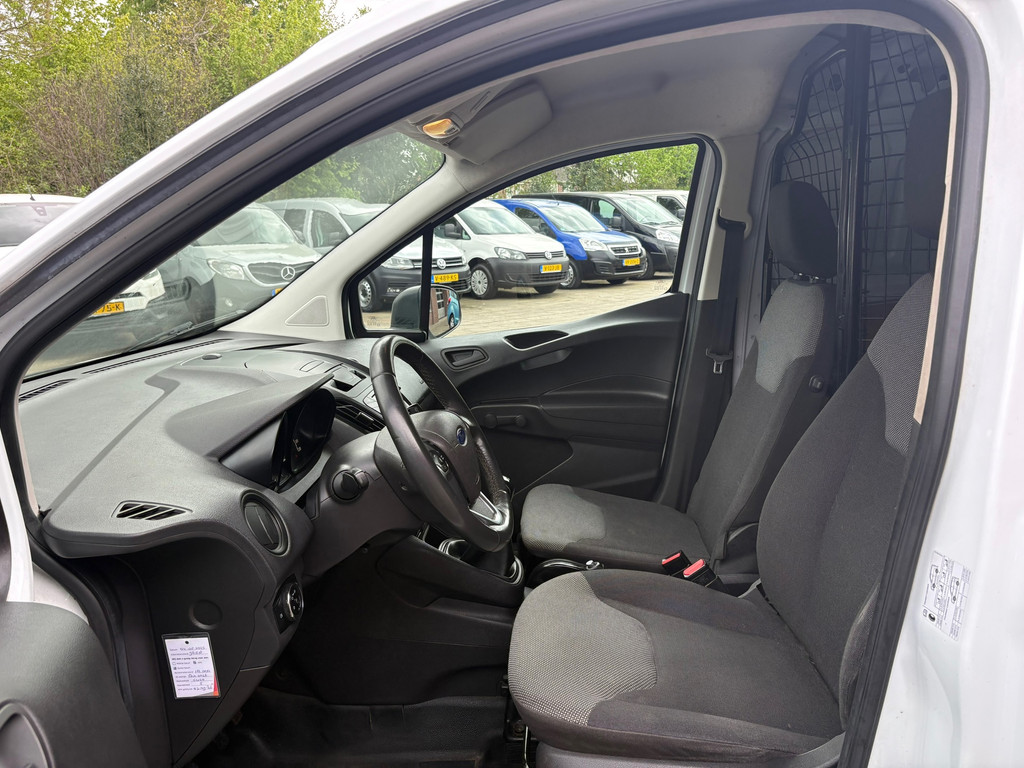 Ford TRANSIT COURIER |MARGE|BENZINEMOTOR|radio|bluetooth|trekhaak|multifunctioneel stuurwiel 12