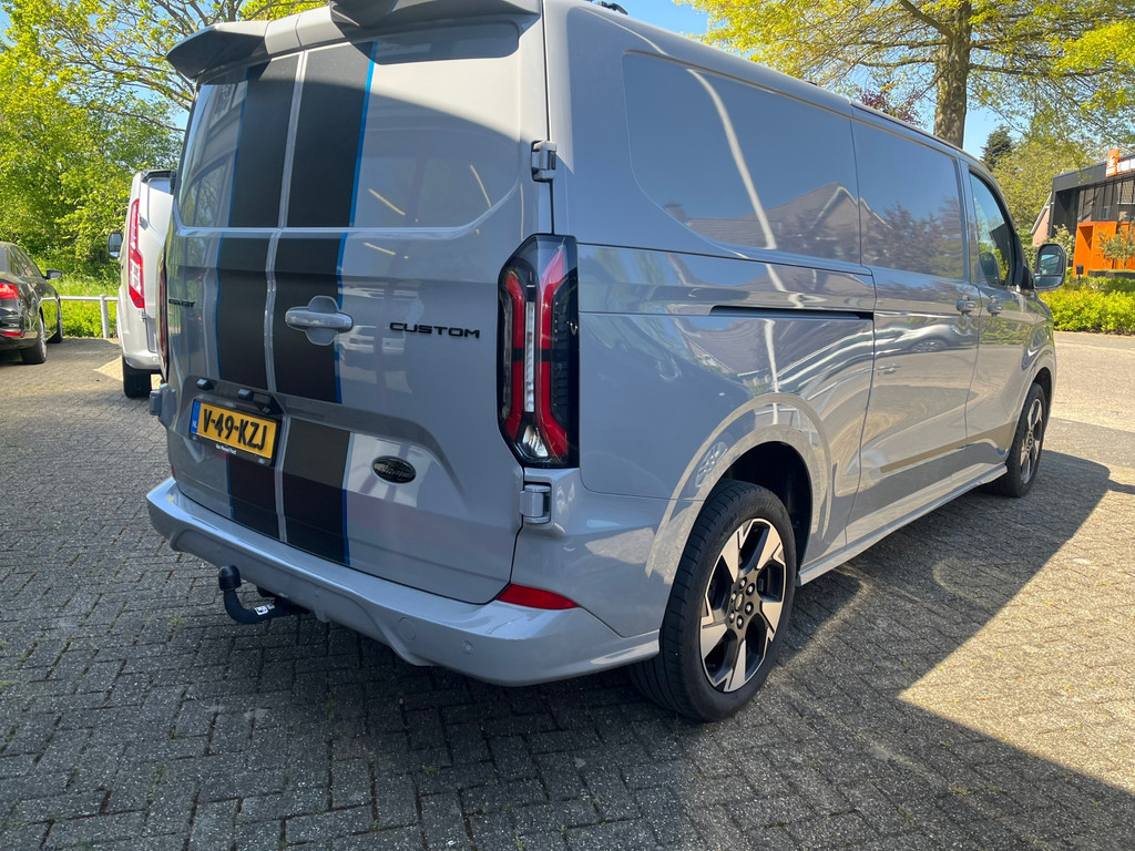 Ford TRANSIT CUSTOM 170 PK AUT L2H1 Sport BJ 12-2024 ALLE OPTIES 2