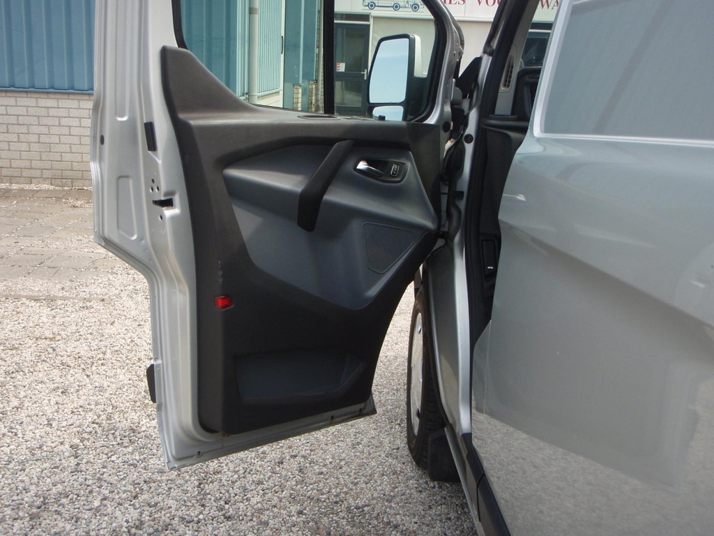 Ford TRANSIT CUSTOM 2.0 TDCI L1 Automaat Trend 133262 km bj 21 10