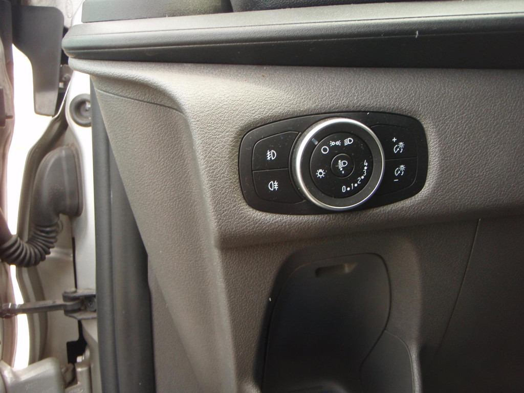 Ford TRANSIT CUSTOM 2.0 TDCI L1 Automaat Trend 133262 km bj 21 13