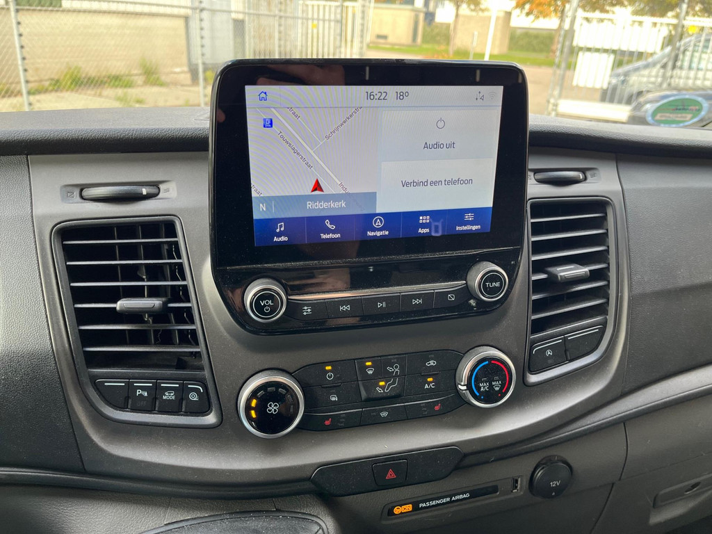 Ford TRANSIT CUSTOM 300 2.0 TDCI L2H1 Trend / Camera / Sync 3 / Dealer onderhouden 10