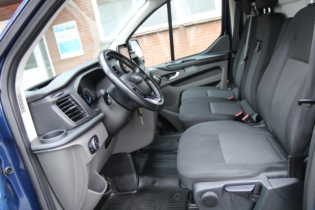 Ford TRANSIT CUSTOM 300 2.0 TDCI L2H1 Trend / Trekhaak / Inklapbaar imperiaal / 3 zits 3