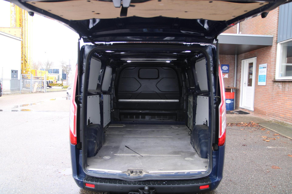 Ford TRANSIT CUSTOM 300 2.0 TDCI L2H1 Trend / Trekhaak / Inklapbaar imperiaal / 3 zits 6
