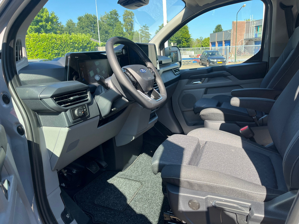 Ford TRANSIT CUSTOM 320 2.0 TDCI 170 PK AUT L2H1 DC Limited 13