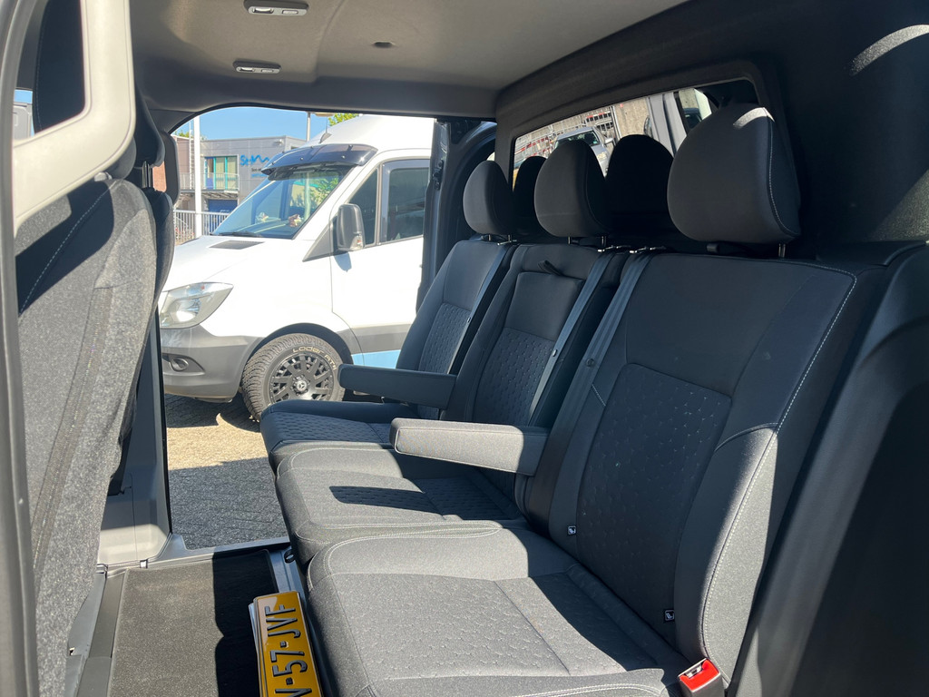 Ford TRANSIT CUSTOM 320 2.0 TDCI 170 PK AUT L2H1 DC Limited 16