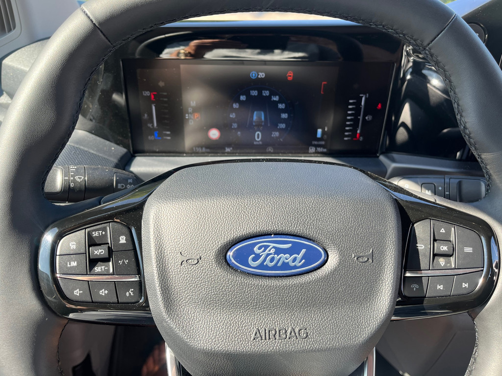 Ford TRANSIT CUSTOM 320 2.0 TDCI 170 PK AUT L2H1 DC Limited 19