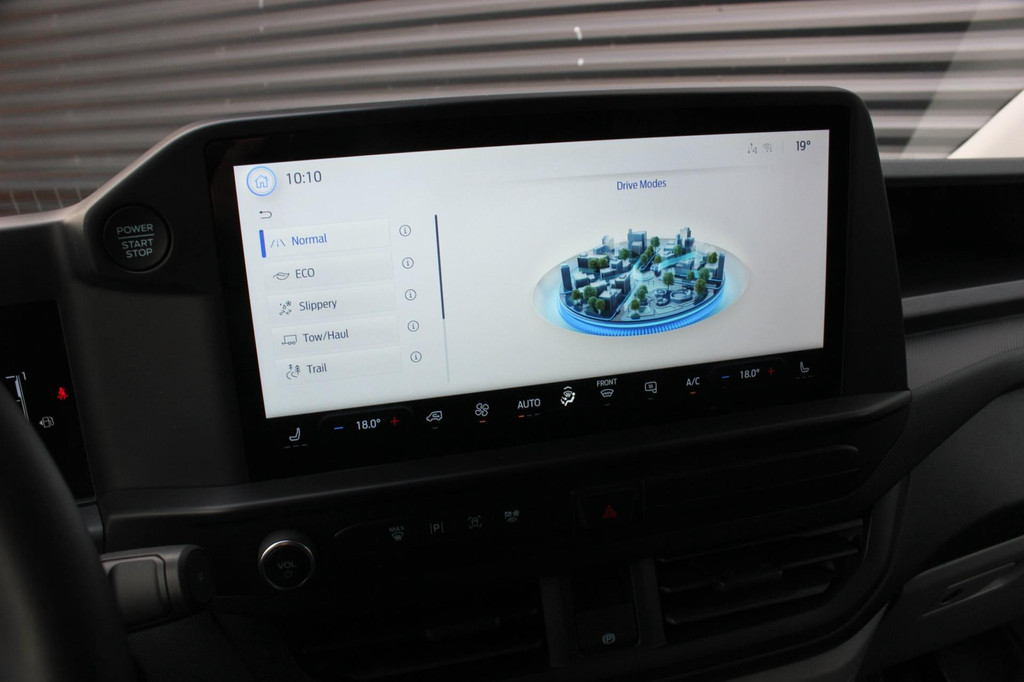 Ford TRANSIT CUSTOM 320 2.0 TDCI L2H1 170PK AWD 4X4 JB-EDITION / 3-ZITS / DRIVERS PACK / NAVIGATIE / FULL BLACK / BPM VRIJ / APPLE 20