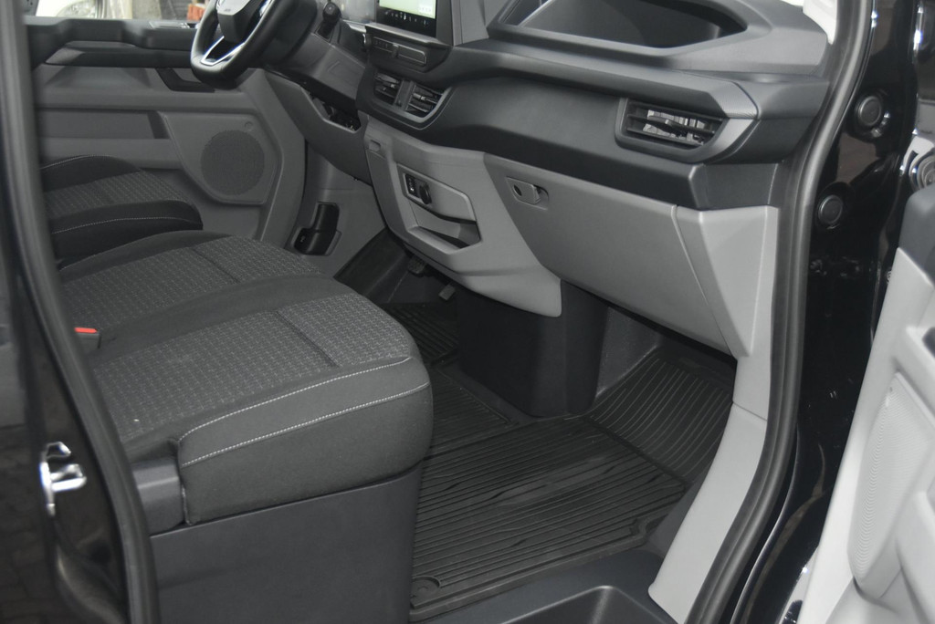 Ford TRANSIT CUSTOM 320 2.0 TDCI L2H1 Limited 170 pk !! Automaat 8