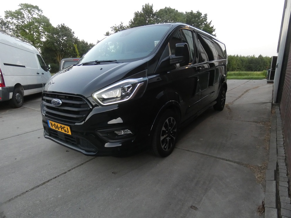 Ford TRANSIT CUSTOM 320 2.0 TDCI L2H1*Sport*leder* navi/cam* 10