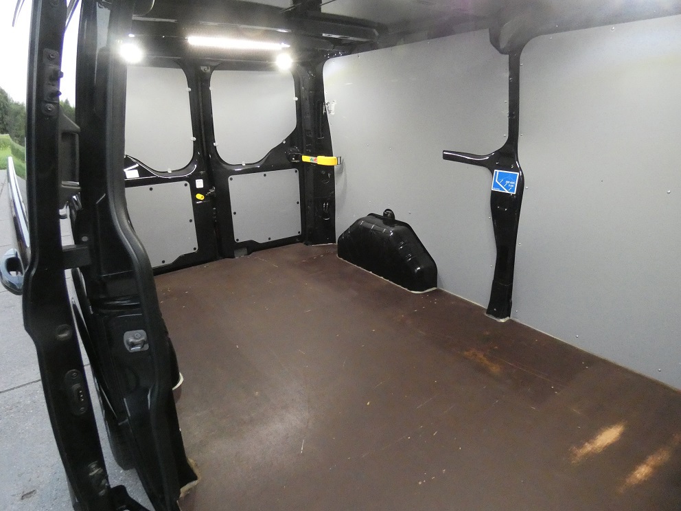 Ford TRANSIT CUSTOM 320 2.0 TDCI L2H1*Sport*leder* navi/cam* 8