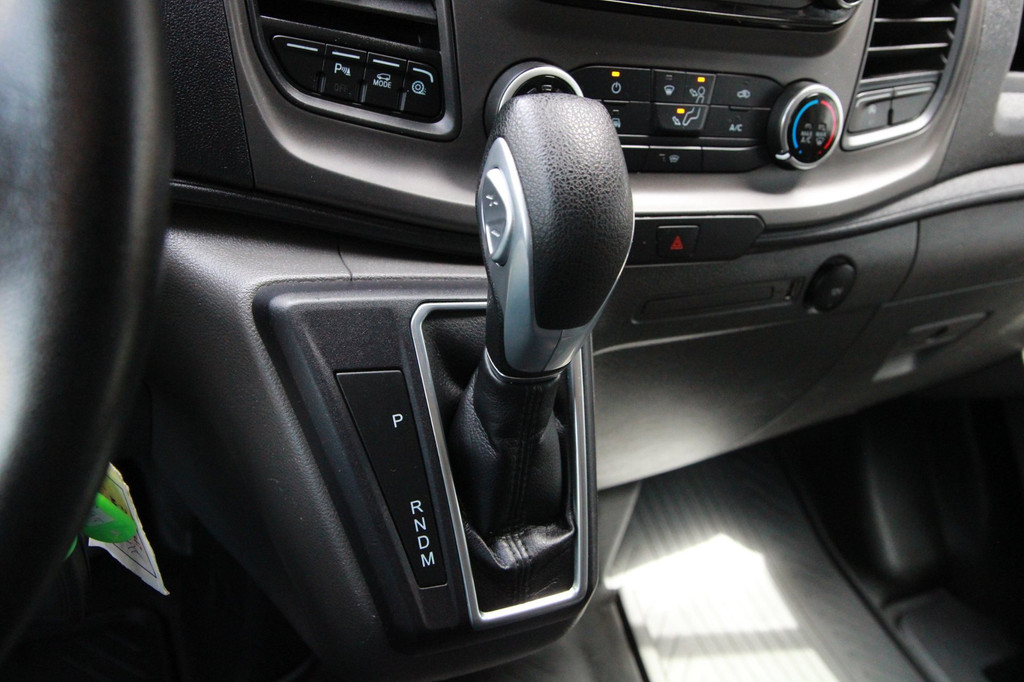 Ford TRANSIT CUSTOM 340 2.0 TDCI L1H1 Trend / Automaat / Laadruimte inrichting / Trekhaak 21