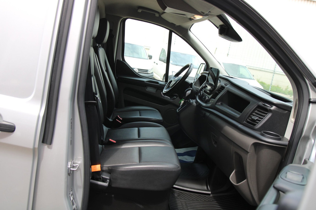 Ford TRANSIT CUSTOM 340 2.0 TDCI L1H1 Trend / Automaat / Laadruimte inrichting / Trekhaak 4