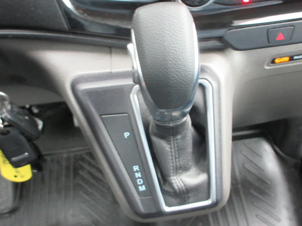 Ford TRANSIT CUSTOM L1H1 130 pk autmaat dc airco navigatie camera 18