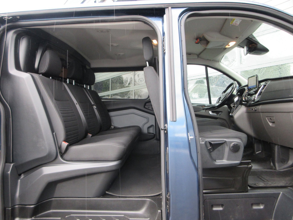 Ford TRANSIT CUSTOM L1H1 130 pk autmaat dc airco navigatie camera 7