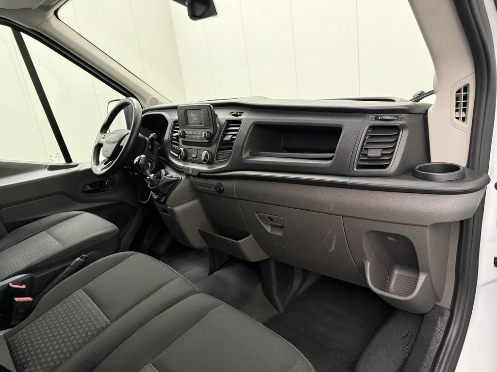 Ford Transit 130PK L4H3 Jumbo | Camera | Trekhaak | 3-Zits | Airco | Cruise | Betimmering 20