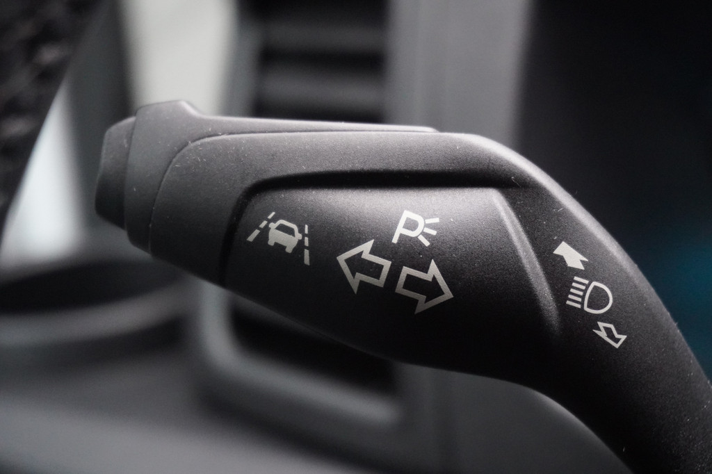 Ford Transit 2.0 TDCI 130PK L2H2 EURO 6 - A/C Climate - Navi - Cruise - â¬19.900,- Excl. 18