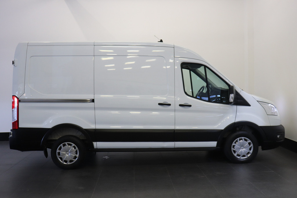 Ford Transit 2.0 TDCI 130PK L2H2 EURO 6 - Airco - Cruise - PDC - €14.900,- Excl. 11