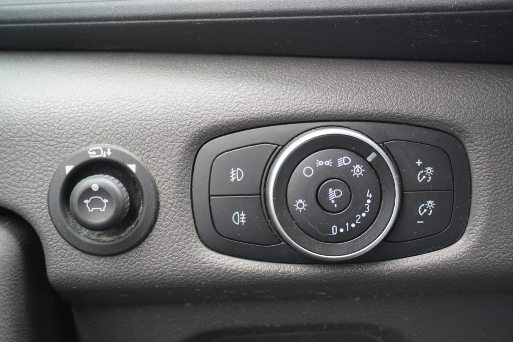 Ford Transit 2.0 TDCI 130PK L2H2 EURO 6 - Airco - Navi - Cruise - PDC - â¬16.900,- Excl. 18