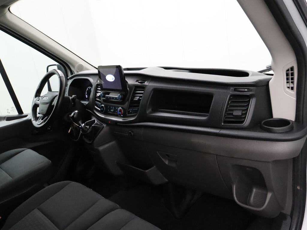 Ford Transit 2.0TDCI 130PK L2H2 Imperiaal | Trekhaak | Gate Locks | Navigatie | Camera | Airco | Cruise | 3-Persoons 20