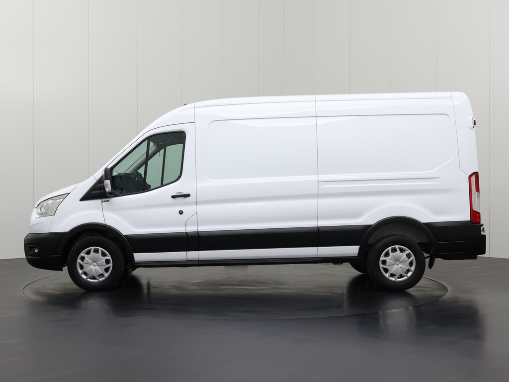 Ford Transit 2.0TDCI 130PK L3H2 Business | 2500Kg Trekhaak | Navigatie | Multimedia | Airco | Cruise | 3-Zits 12