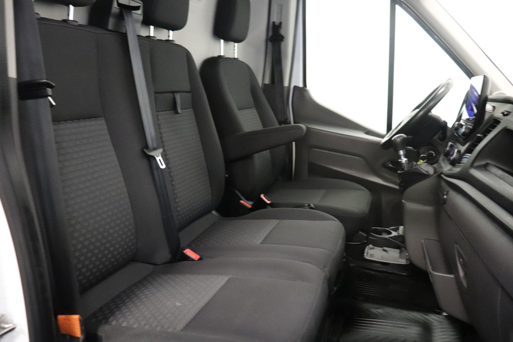 Ford Transit 2.0 TDCI 130PK L3H2 EURO 6 - Airco - Cruise - PDC - € 13.499,- Excl. 11
