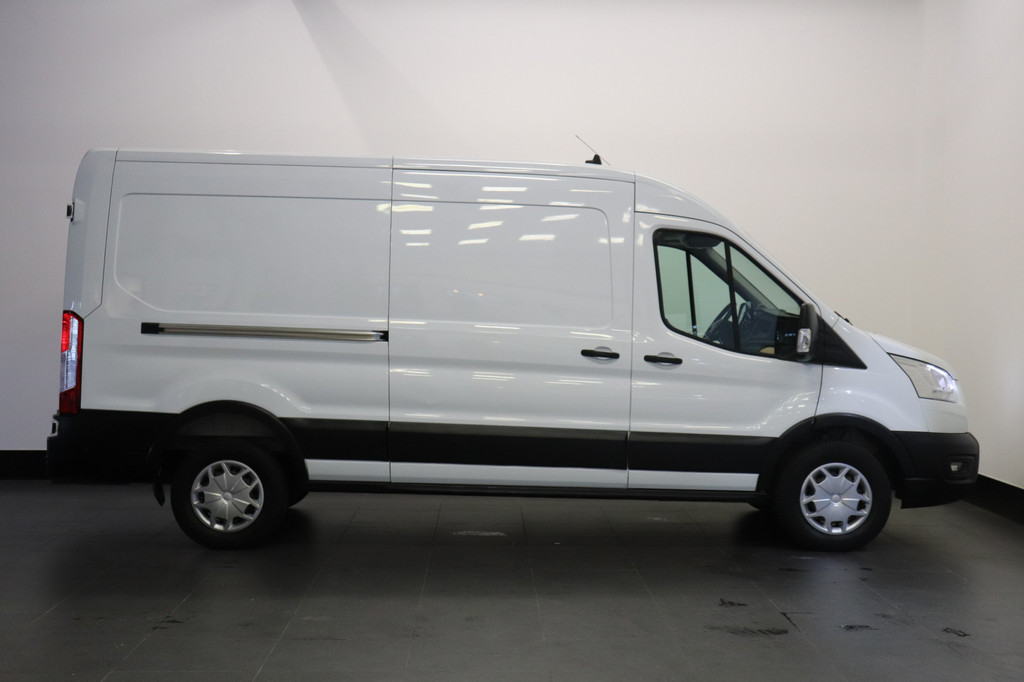 Ford Transit 2.0 TDCI 130PK L3H2 EURO 6 - Airco - Cruise - PDC - € 13.499,- Excl. 9