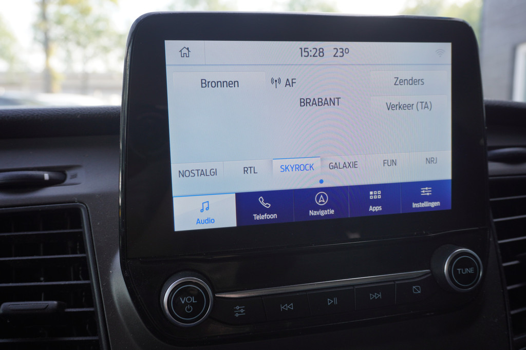 Ford Transit 2.0 TDCI 130PK L3H2 EURO 6 - Airco - Navi - Cruise - Camera - ⬠16.900,- Excl. 12