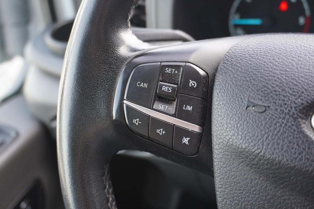 Ford Transit 2.0 TDCI 130PK L3H2 EURO 6 - Airco - Navi - Cruise - Camera - ⬠16.900,- Excl. 16