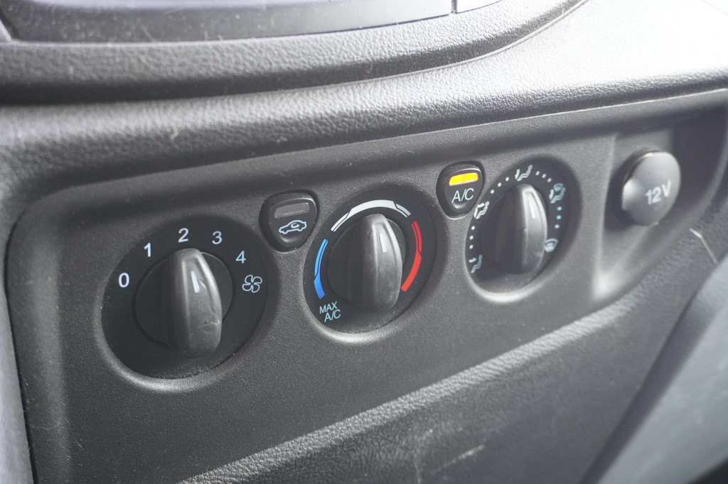 Ford Transit 2.0 TDCI 130PK L3H2 EURO 6 - Airco - Navi - Cruise - PDC - â¬9.950,- Excl. 7