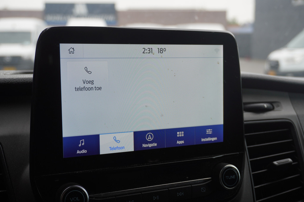 Ford Transit 2.0 TDCI 130PK L3H2 EURO 6 - Airco - Navi - Cruise - Schades - â¬9.950,- Excl. 12