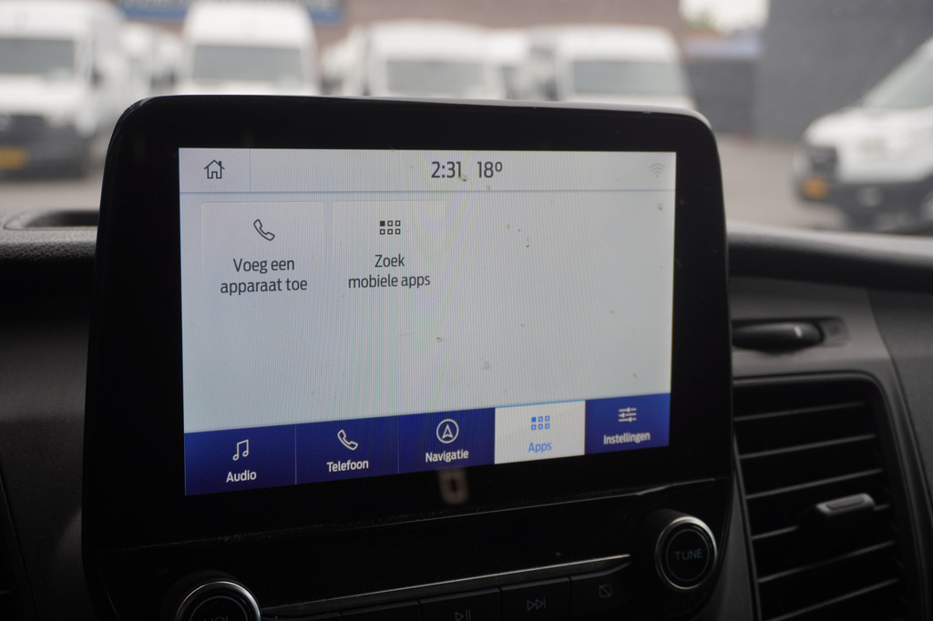 Ford Transit 2.0 TDCI 130PK L3H2 EURO 6 - Airco - Navi - Cruise - Schades - â¬9.950,- Excl. 14