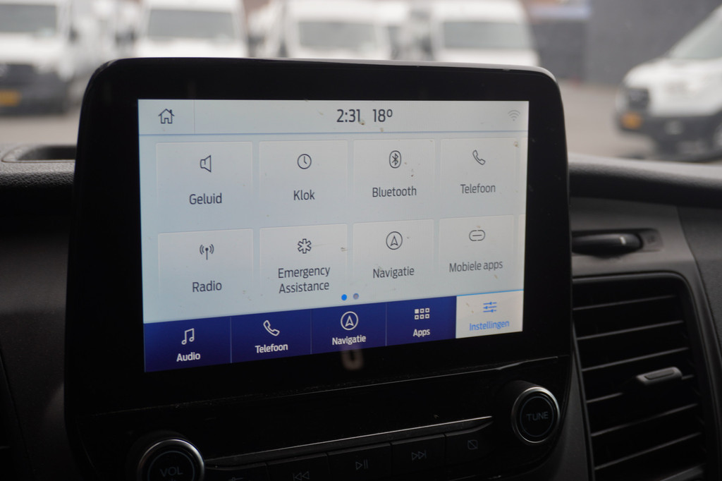 Ford Transit 2.0 TDCI 130PK L3H2 EURO 6 - Airco - Navi - Cruise - Schades - â¬9.950,- Excl. 15