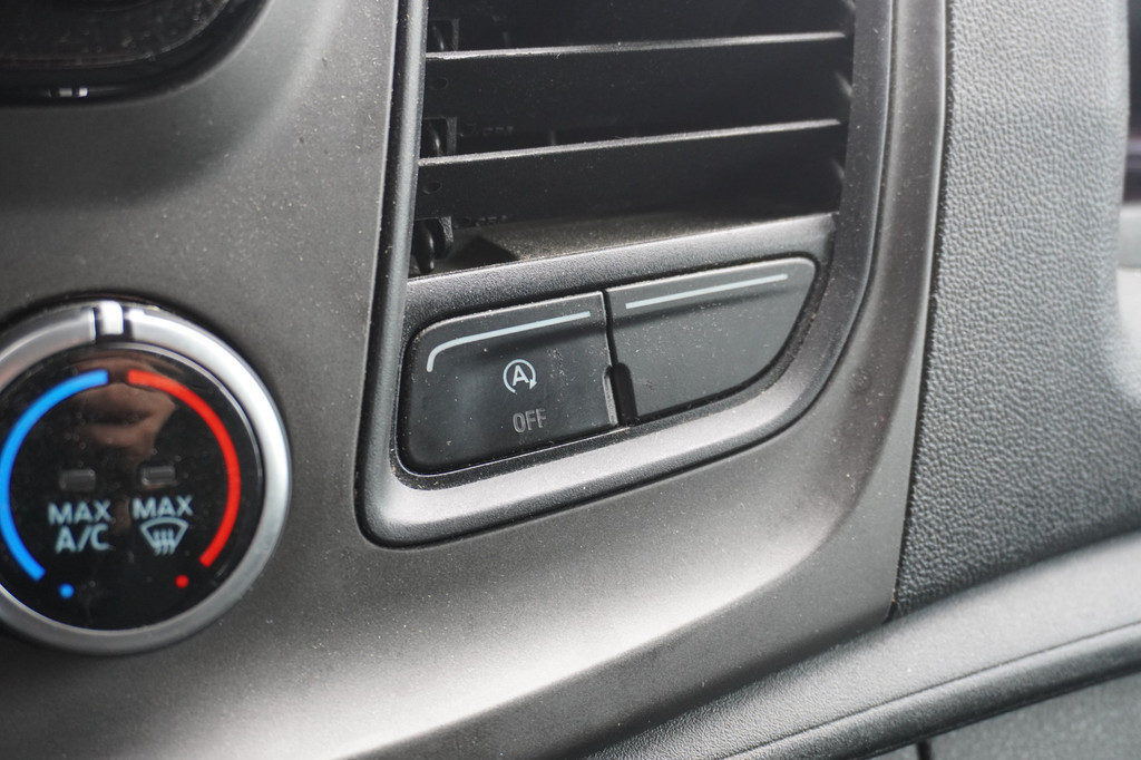 Ford Transit 2.0 TDCI 130PK L3H2 EURO 6 - Airco - Navi - Cruise - Schades - â¬9.950,- Excl. 17