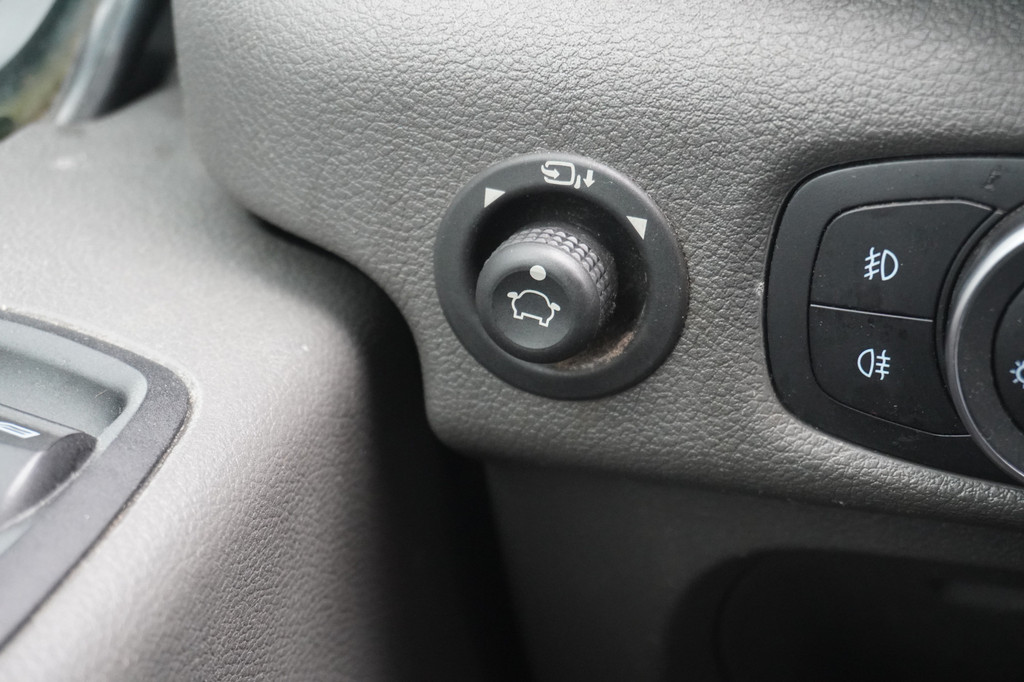 Ford Transit 2.0 TDCI 130PK L3H2 EURO 6 - Airco - Navi - Cruise - Schades - â¬9.950,- Excl. 21