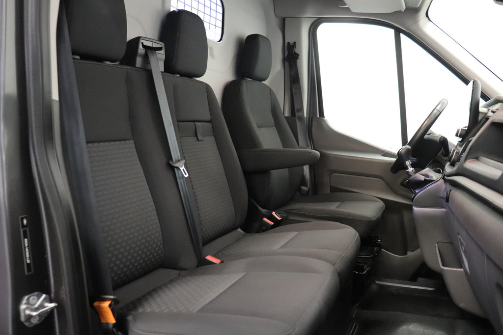 Ford Transit 2.0 TDCI 130PK L3H2 EURO 6 Airco - Cruise - Camera - €20.950,- Excl. 4