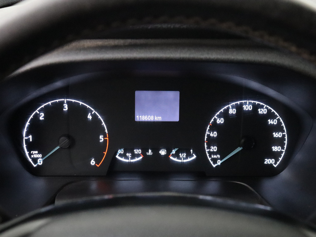 Ford Transit 2.0TDCI 130PK L3H2 | Imperiaal | Trekhaak | 3-Persoons | Betimmering | Airco 9