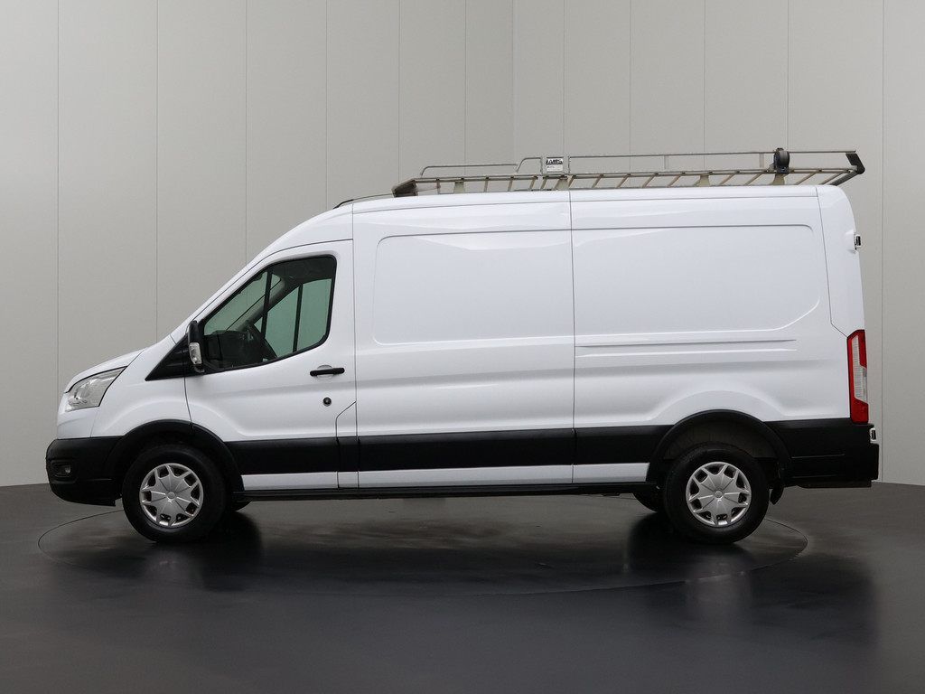 Ford Transit 2.0TDCI 130PK L3H2 Imperiaal | Trekhaak | Gate Locks | Betimmering | 3-Persoons | Airco | Cruise 12