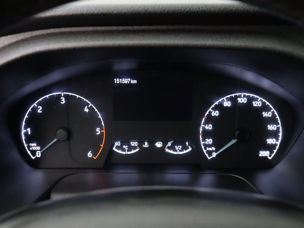 Ford Transit 2.0TDCI 130PK L3H2 RWD | Navigatie | Airco | Cruise | Trekhaak | Betimmering | 3-Persoons 9