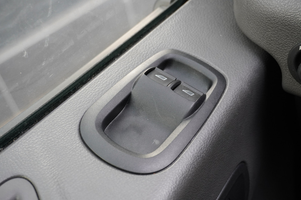 Ford Transit 2.0 TDCI 130PK L4 Bakwagen EURO 6 - Airco - Dubbel Lucht - Trekhaak - ⬠23.950,- Excl. 18