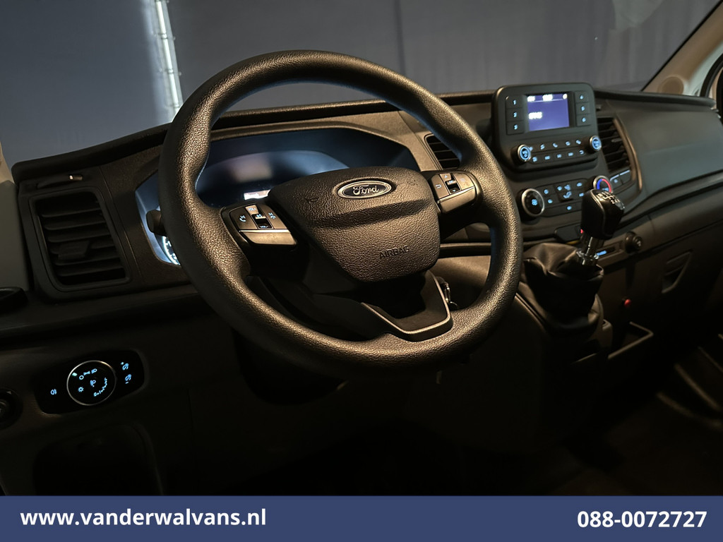 Ford Transit 2.0 TDCI 130pk Bakwagen 221cm hoog Laadklep Euro6 Airco | 3-Zits | Camera Verwarmde voorruit, Bijrijdersbank, 2750kg Trekvermogen 17