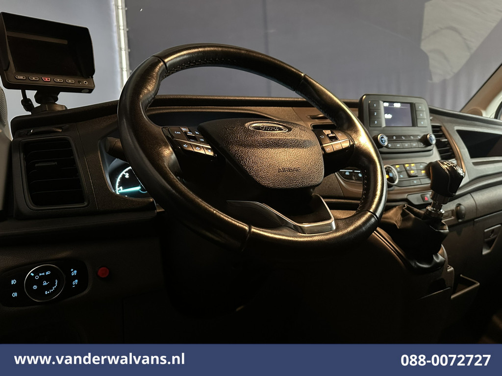 Ford Transit 2.0 TDCI 130pk Bakwagen L4.35m Laadklep Euro6 Airco | Camera | Cruisecontrol | Verwarmde voorruit Bijrijdersbank, 970kg laadvermogen 15