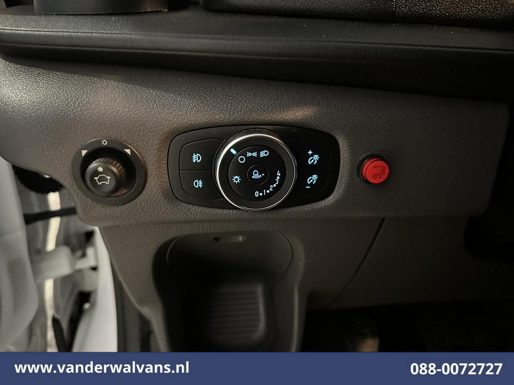 Ford Transit 2.0 TDCI 130pk Bakwagen L4.35m Laadklep Euro6 Airco | Camera | Cruisecontrol | Verwarmde voorruit Bijrijdersbank, 970kg laadvermogen 18