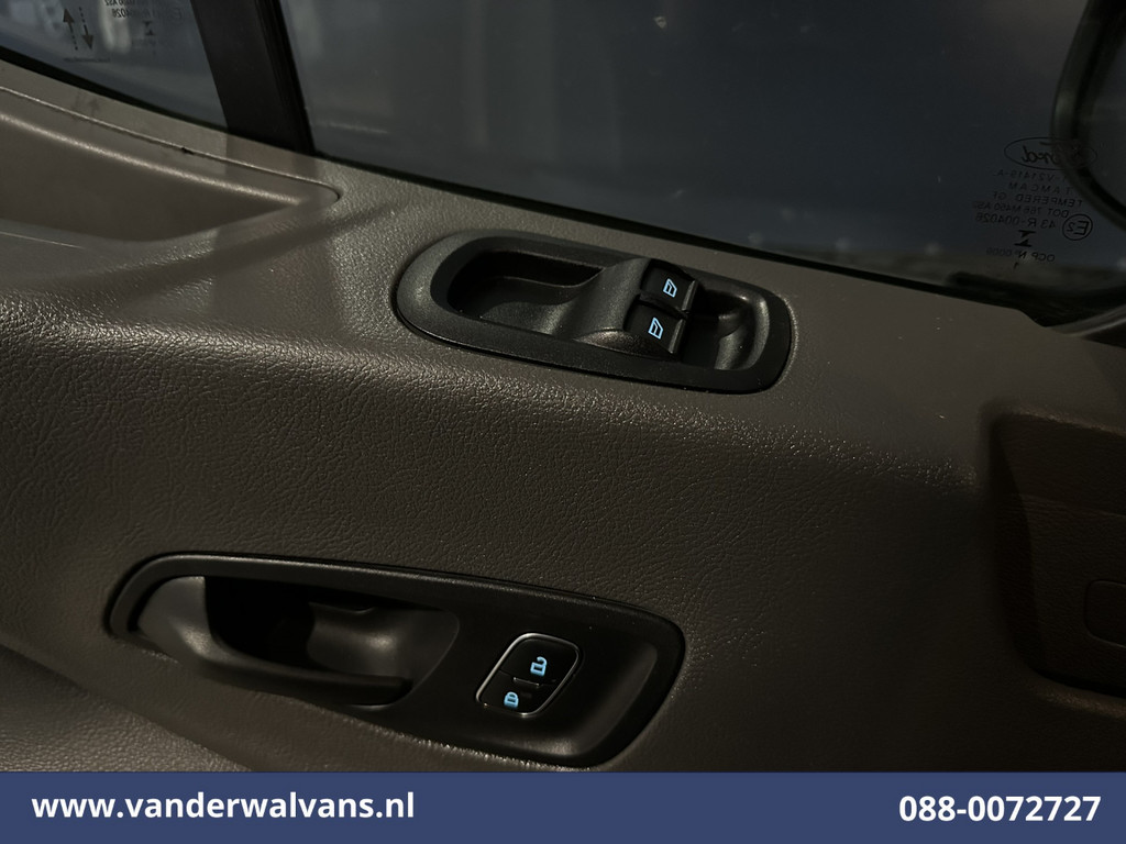 Ford Transit 2.0 TDCI 130pk Bakwagen L4.35m Laadklep Euro6 Airco | Camera | Cruisecontrol | Verwarmde voorruit Bijrijdersbank, 970kg laadvermogen 19