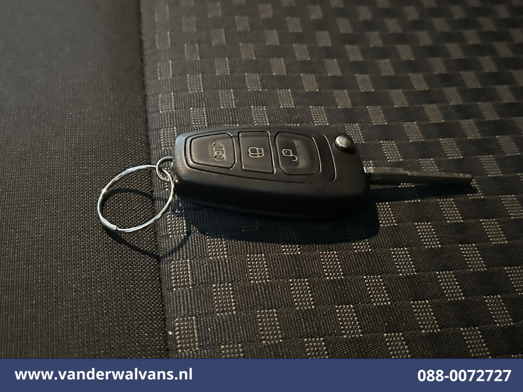 Ford Transit 2.0 TDCI 130pk Bakwagen L4.35m Laadklep Euro6 Airco | Camera | Cruisecontrol | Verwarmde voorruit Bijrijdersbank, 970kg laadvermogen 20