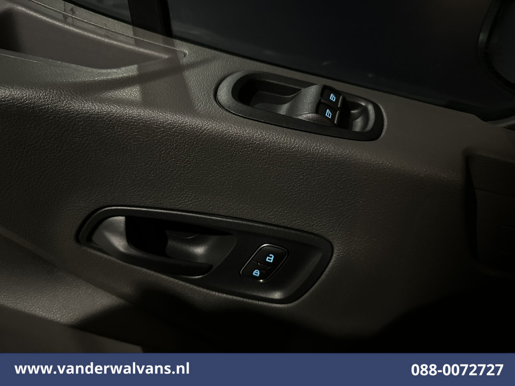 Ford Transit 2.0 TDCI 130pk Bakwagen Laadklep Euro6 Airco | 951kg laadvermogen | Camera | Navigatie | Cruisecontrol LM velgen, Verwarmde voorruit, Stoelverwarming, Bijrijdersbank 20